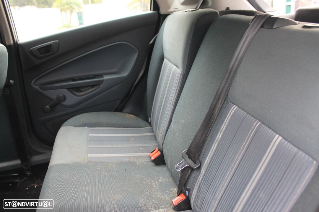 Ford Fiesta de 2008 - 12