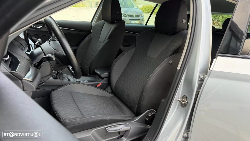 Skoda Octavia Break 2.0 TDI Ambition - 12