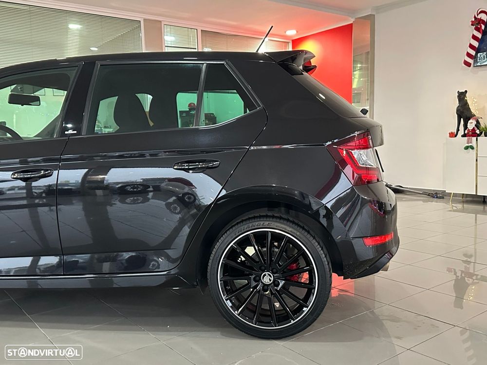 Skoda Fabia 1.0 TSI Black Edition - 10