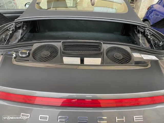 Porsche 911 (991) Carrera 4 Cabriolet PDK - 38