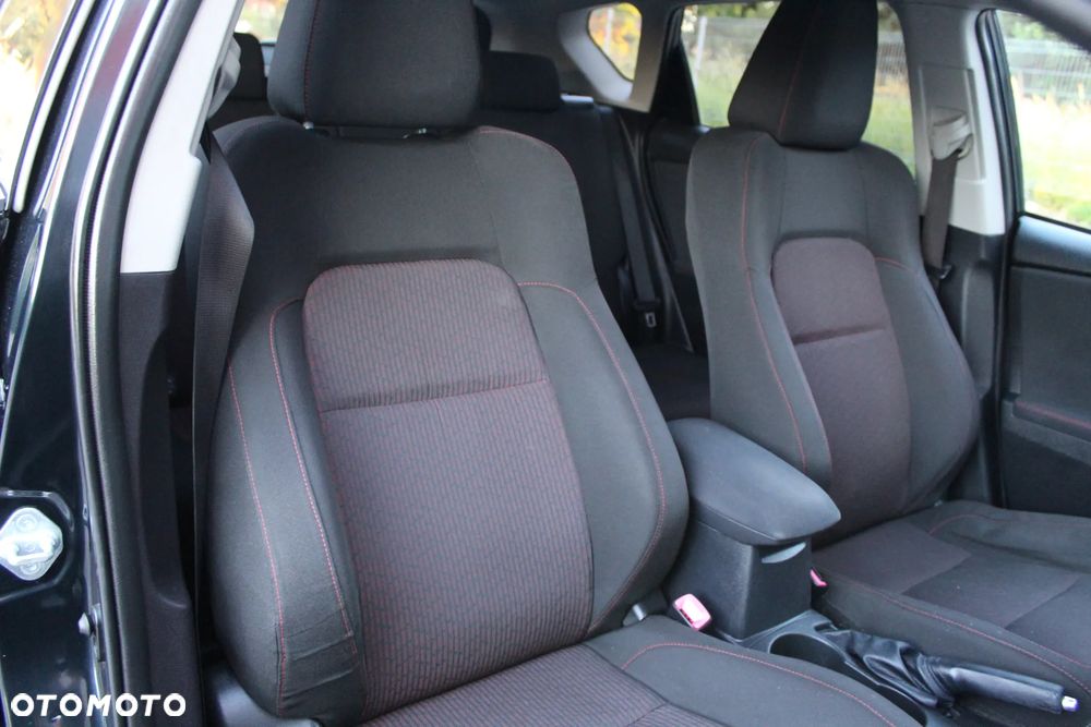 Toyota Auris 1.4 D-4D Life - 23