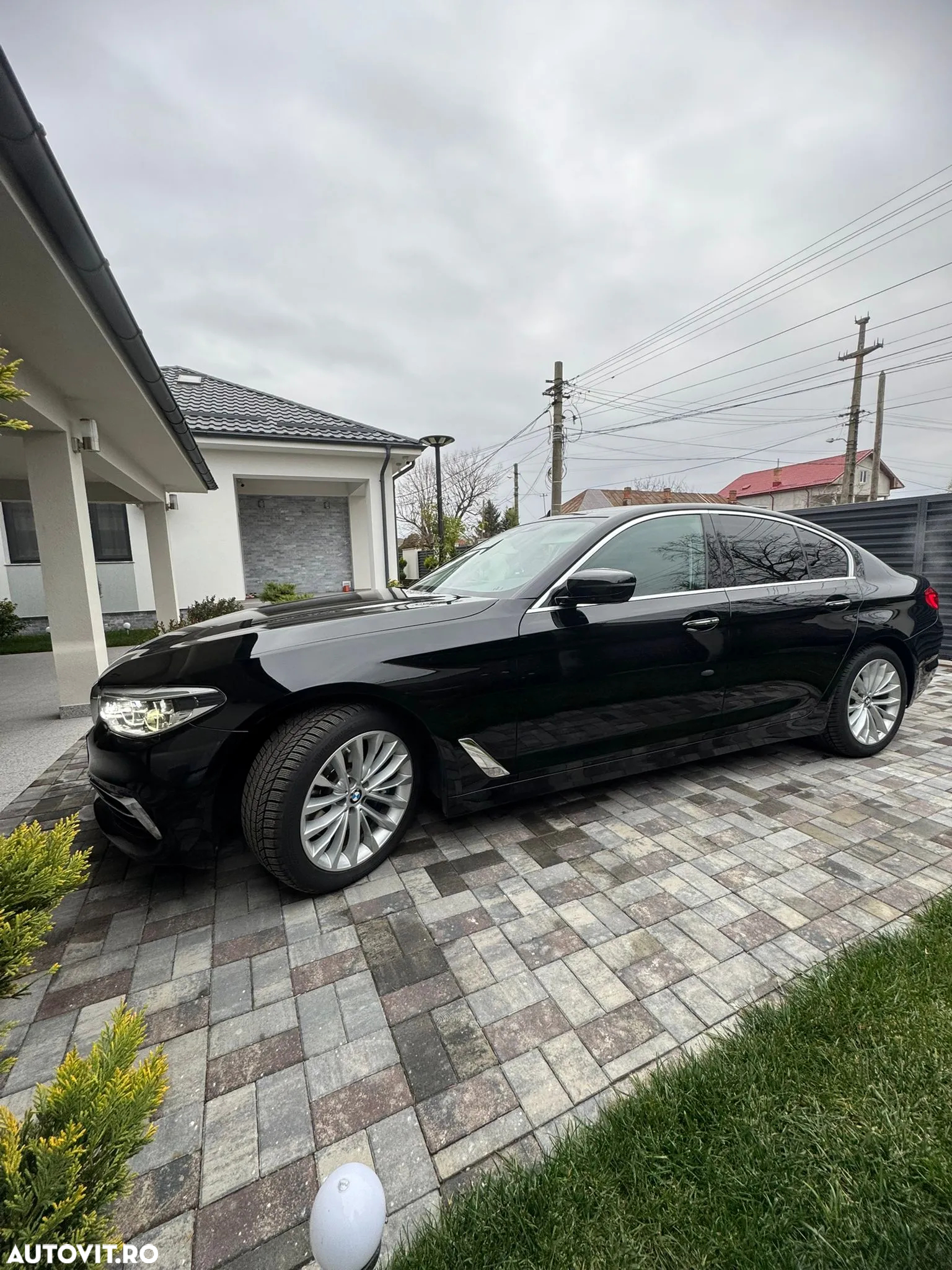 BMW Seria 5 540i xDrive AT - 3