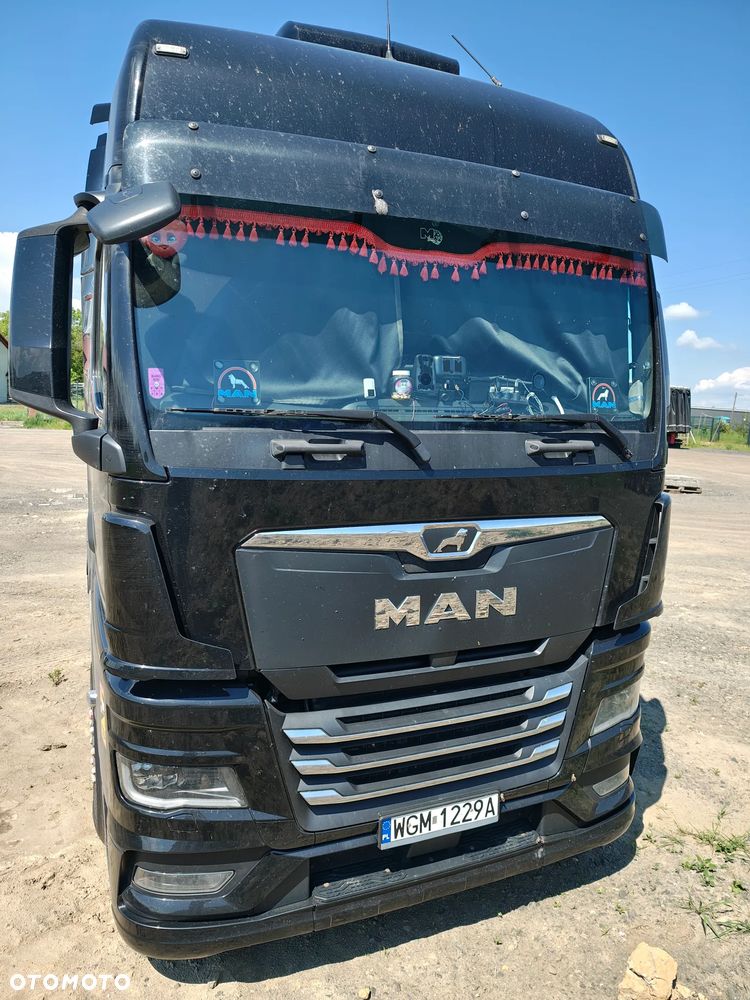 MAN TGX GX - 8