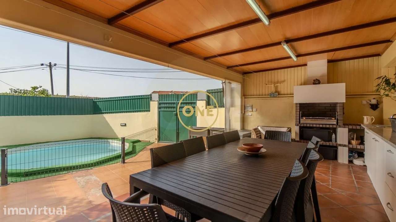 Apartamento com Terraço, Churrasqueira e Piscina na Venda do Pinheiro - Grande imagem: 3/50