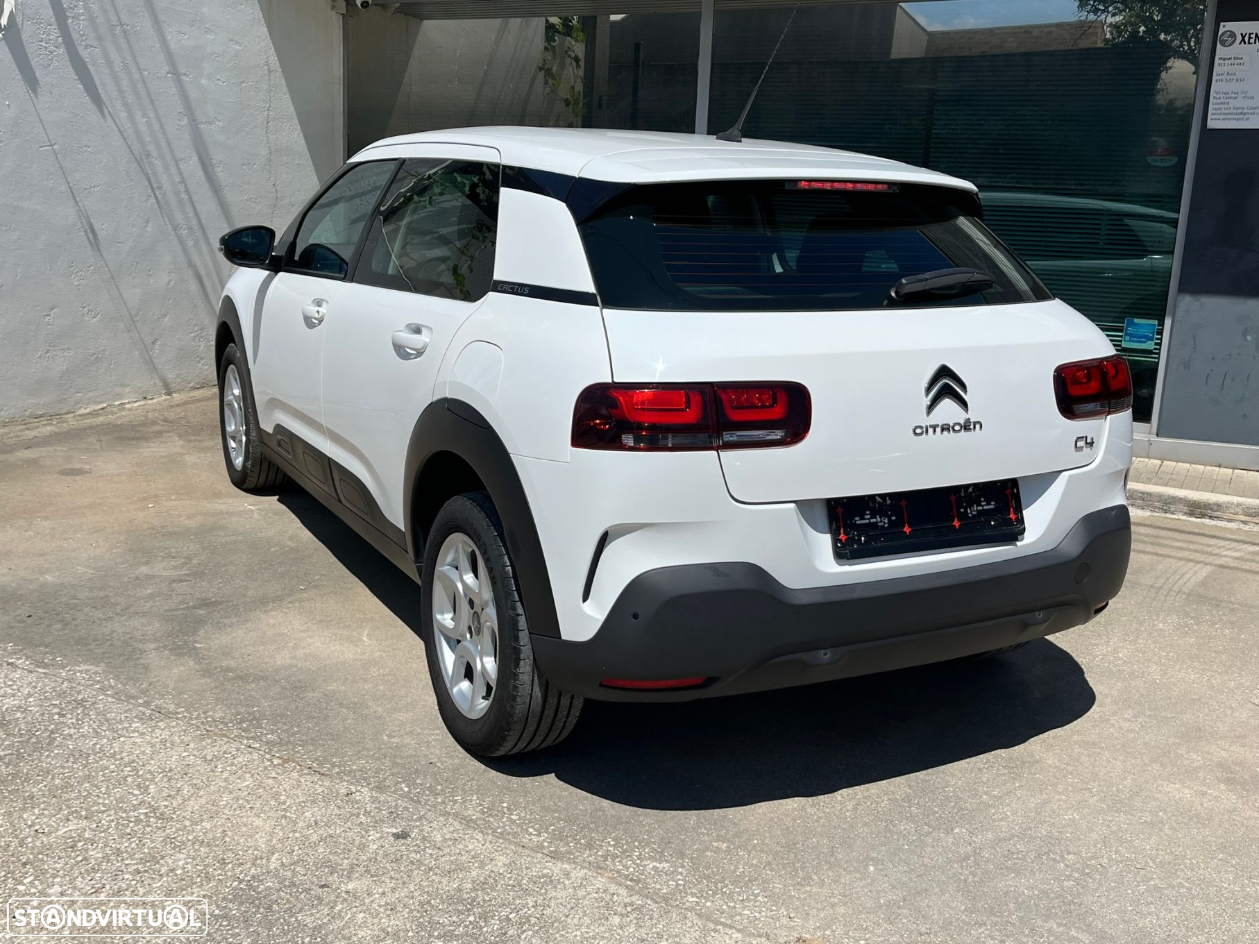 Citroën C4 Cactus 1.2 PureTech Feel Business - 3