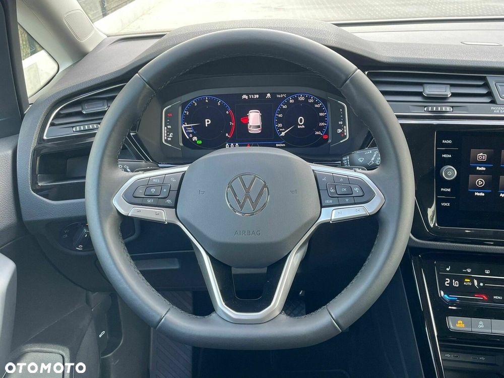 Volkswagen Touran 1.5 TSI EVO Highline DSG - 8