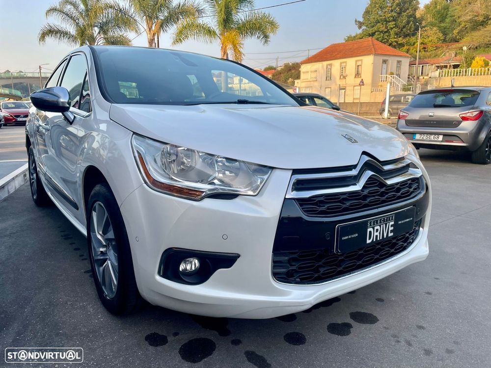DS DS4 e-HDi 115 SoChic - 3