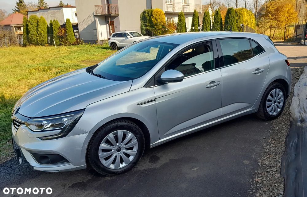 Renault Megane 2019 photo 4