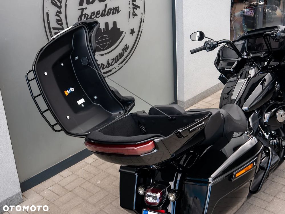 Harley-Davidson Touring Road Glide - 17