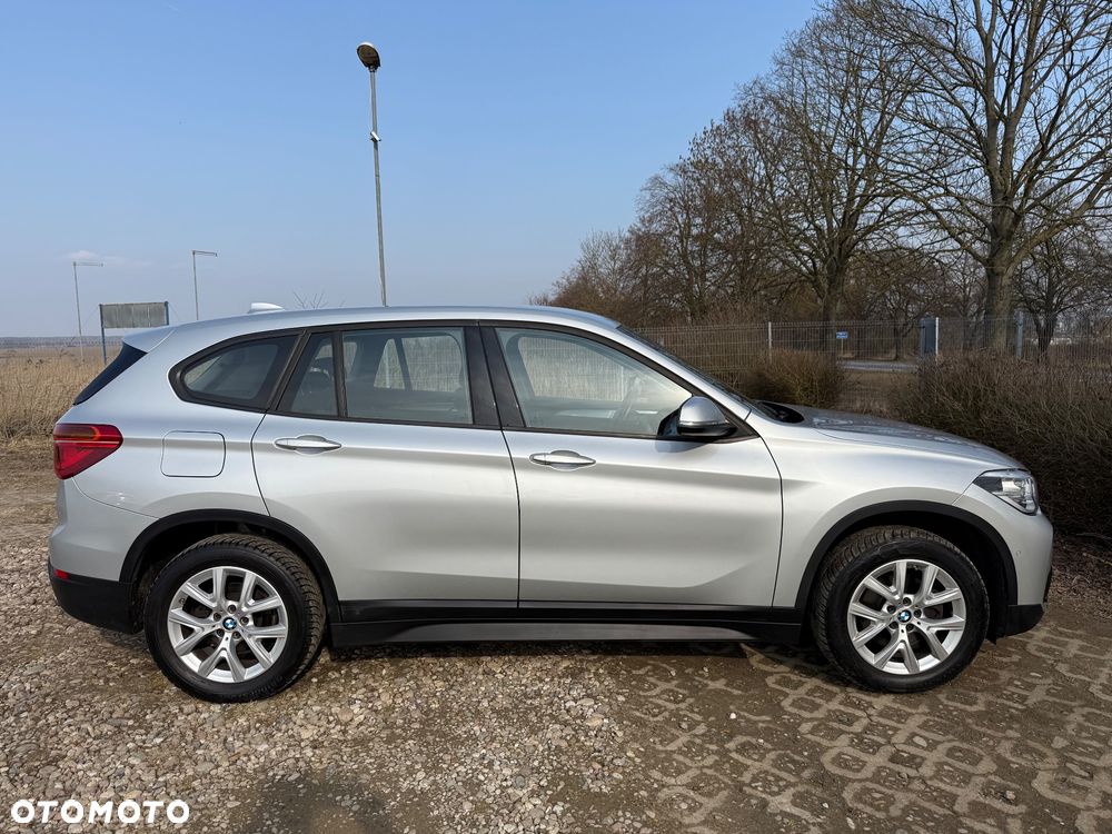 BMW X1 sDrive18d - 8