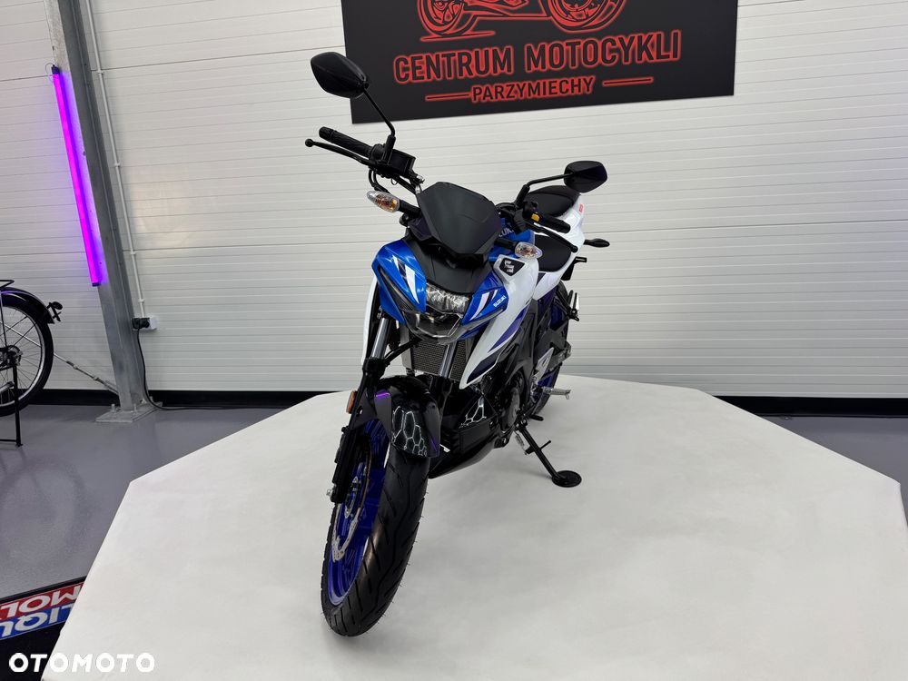 Suzuki GSX - 5