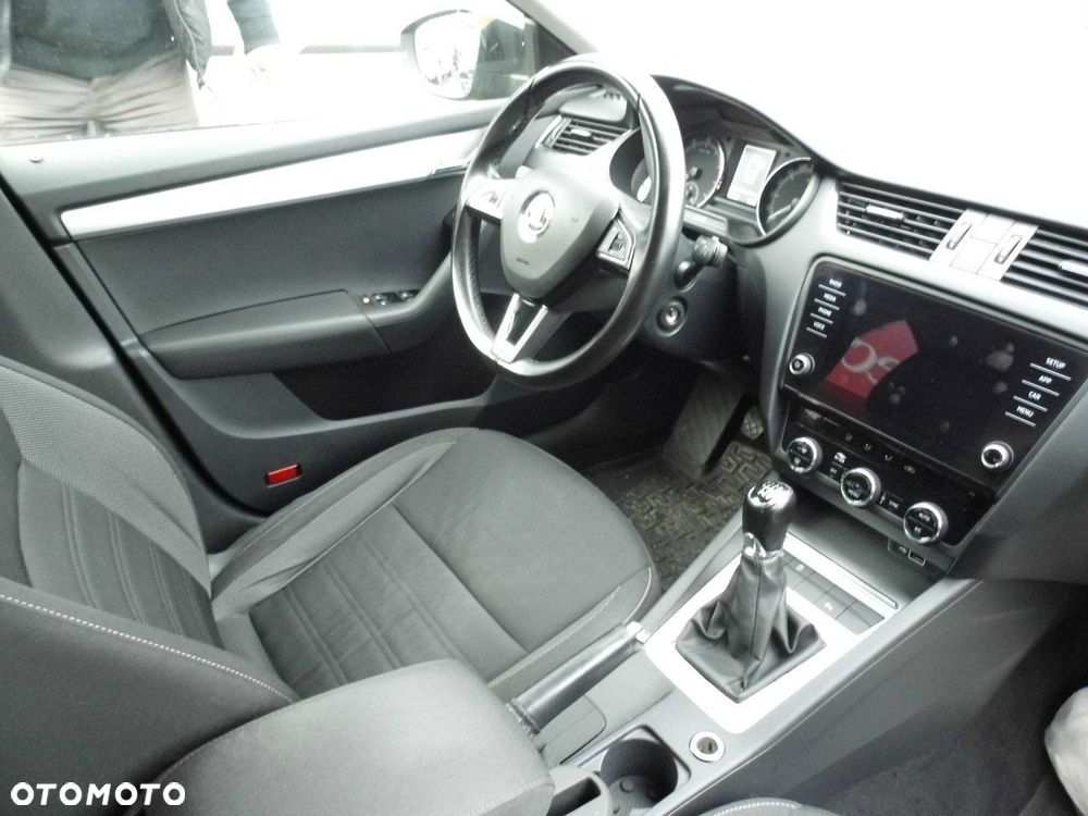 Skoda Octavia 1.4 TSI Ambition - 7
