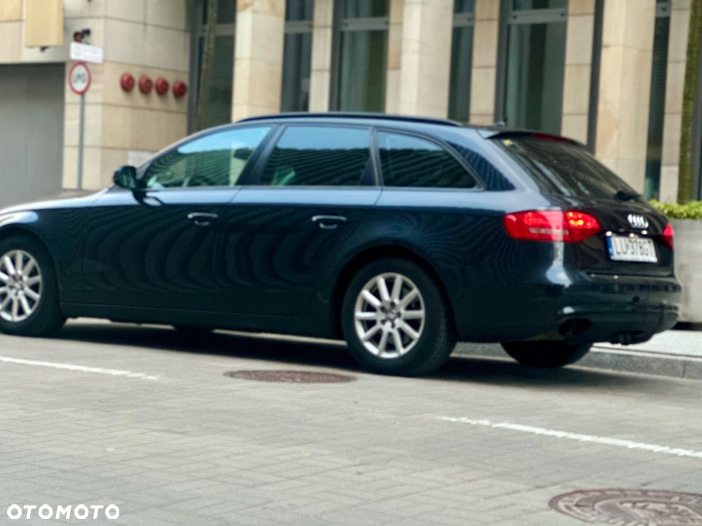 Audi A4 Avant - 3