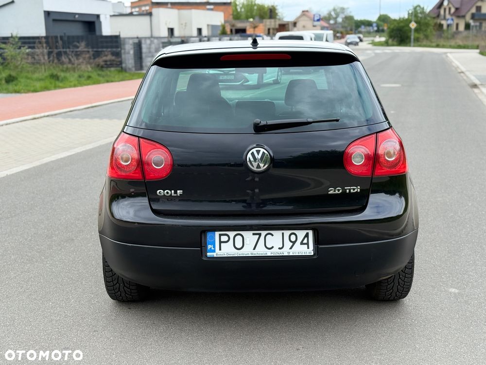Volkswagen Golf 2.0 TDI Comfortline - 4