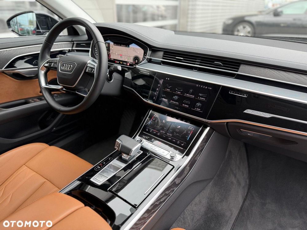 Audi A8 - 22