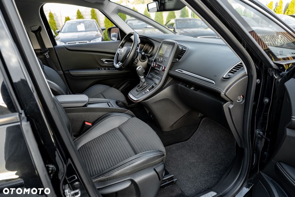 Renault Grand Scenic TCe 140 GPF EDC INTENS - 21