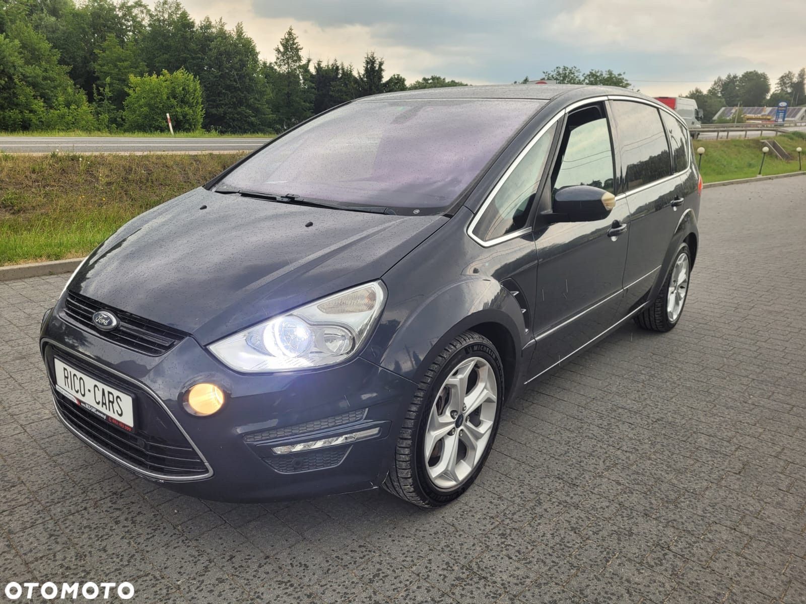 Ford S-Max 2.0 EcoBoost Titanium X - 1