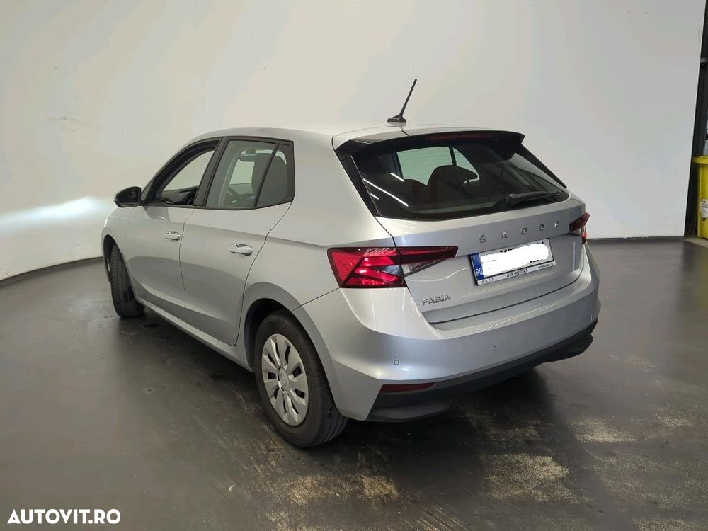 Skoda Fabia - 12