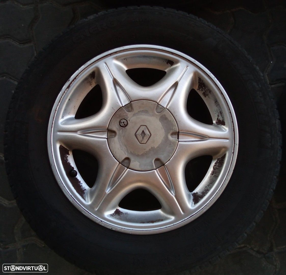 Jantes Renault R15 furação 4x100 - 4
