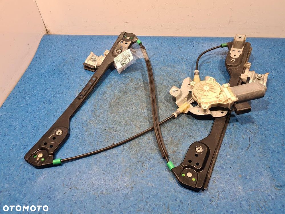 CHRYSLER 300C 3.0 CRD PODNOŚNIK SZYBY PRZÓD PRAWY - 5