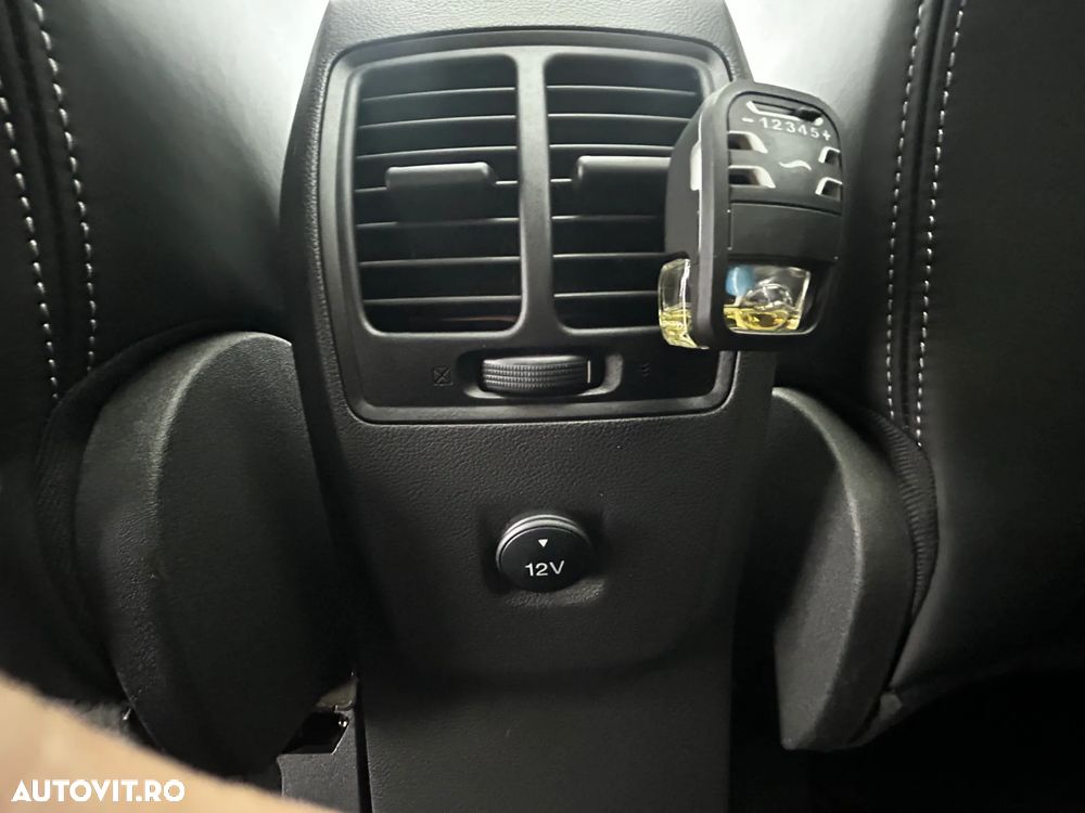 Ford Kuga 1.5 EcoBoost 4x4 Aut. Titanium - 15