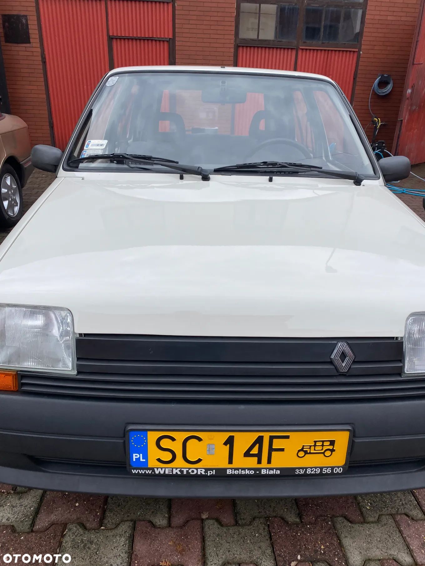 Renault 5 - 1