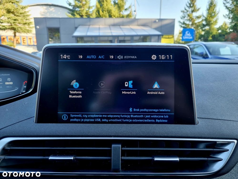 Peugeot 3008 1.5 BlueHDi Allure S&S - 23