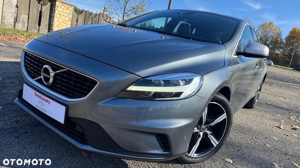 Volvo V40 D3 Geartronic RDesign - 1