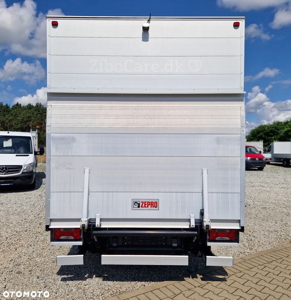 Iveco 35S16 2,3 HPI 160 KONNY KONTENER 4,2M WINDA KLIMA WEBASTO KAMERA 8 BIEGOWY HIMATIC 4,1M ROZSTAW OSI IDEALNY - 4