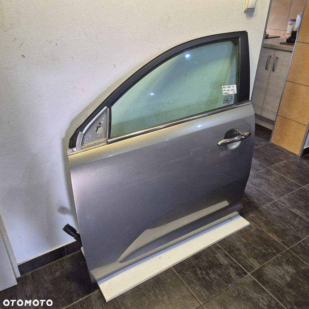 KIA SPORTAGE III 3 DRZWI LEWE PRZÓD A3 - 3