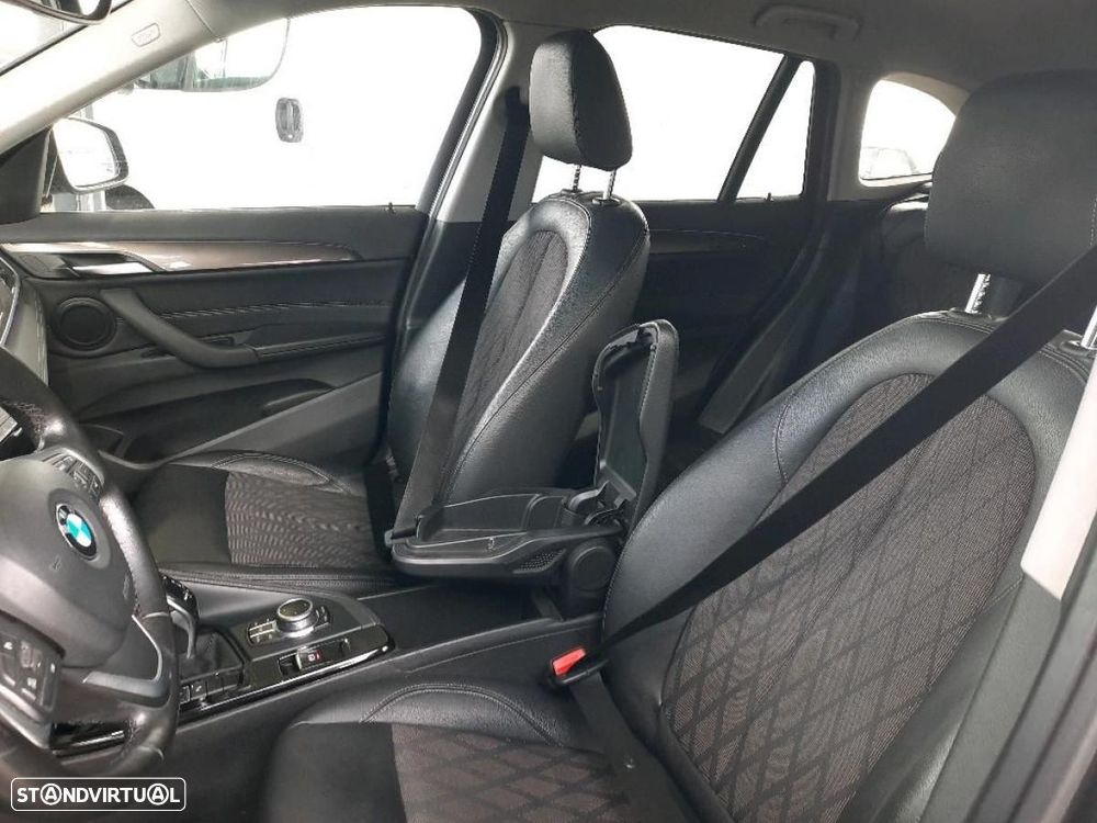 BMW X1 16 d sDrive xLine Auto - 4