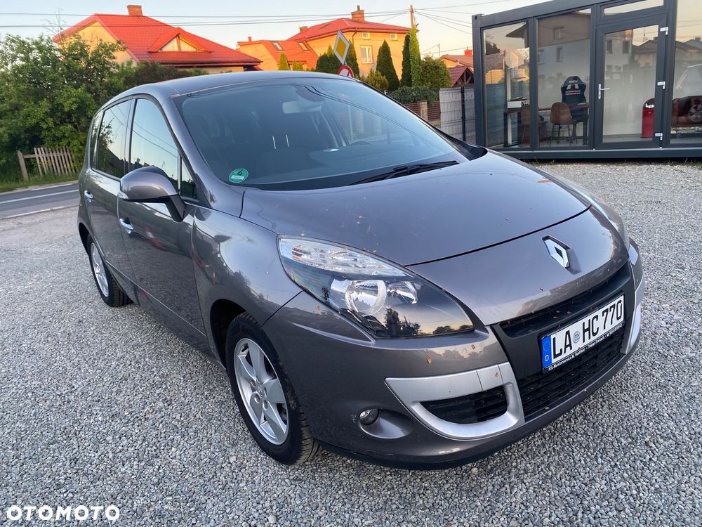 Renault Scenic 1.6 16V 110 Dynamique - 3