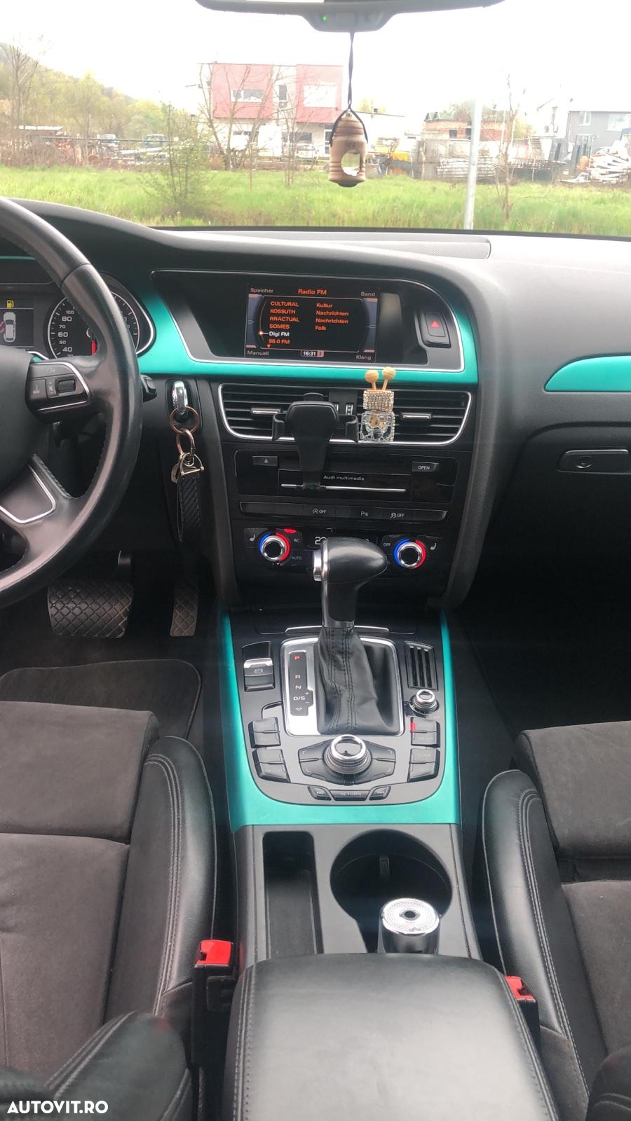 Audi A4 Allroad - 10