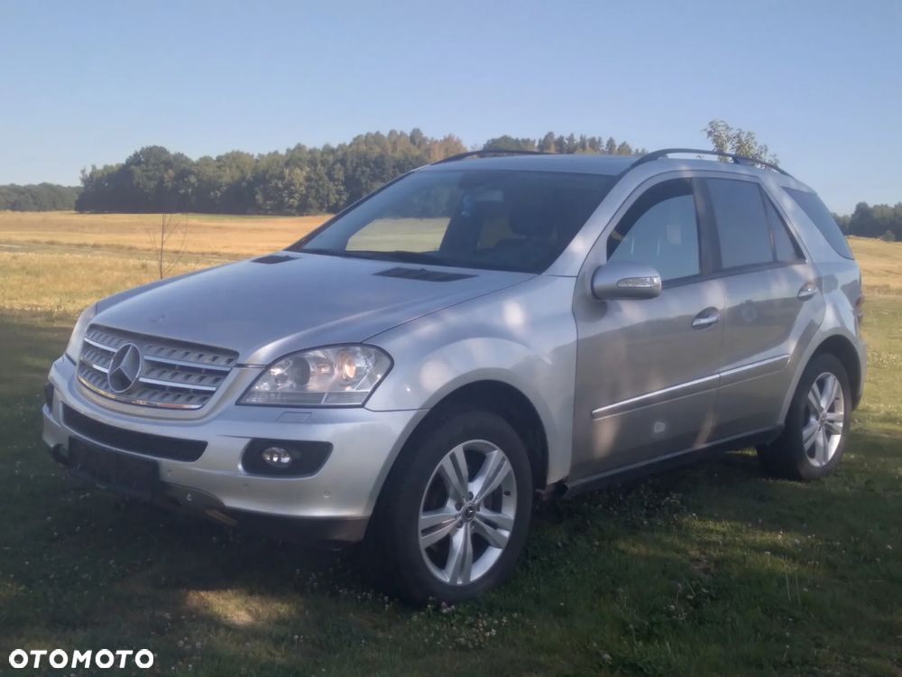 Mercedes-Benz ML - 2