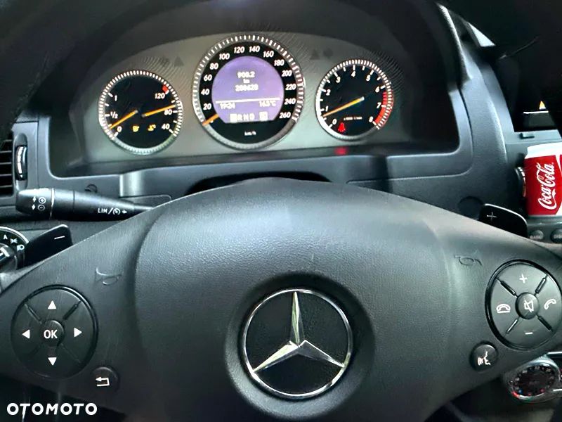 Mercedes-Benz Klasa C 230 7G-TRONIC Avantgarde Sport Edition + - 15
