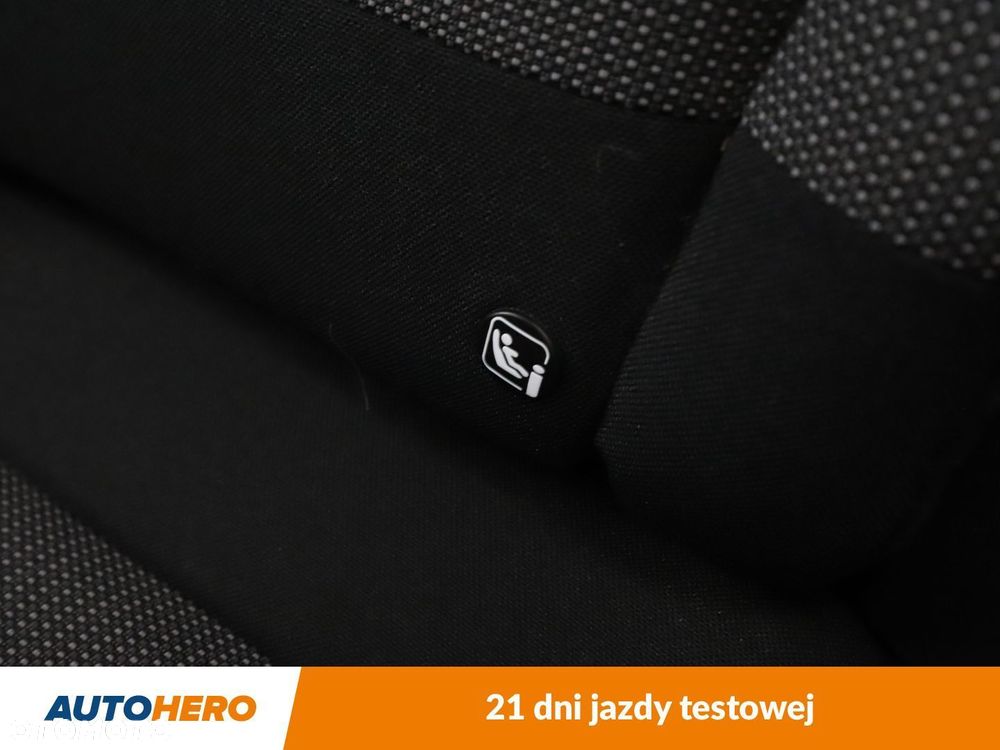 Citroën C3 1.2 PureTech Shine - 32