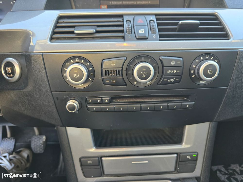 BMW 520 d Executive - 11