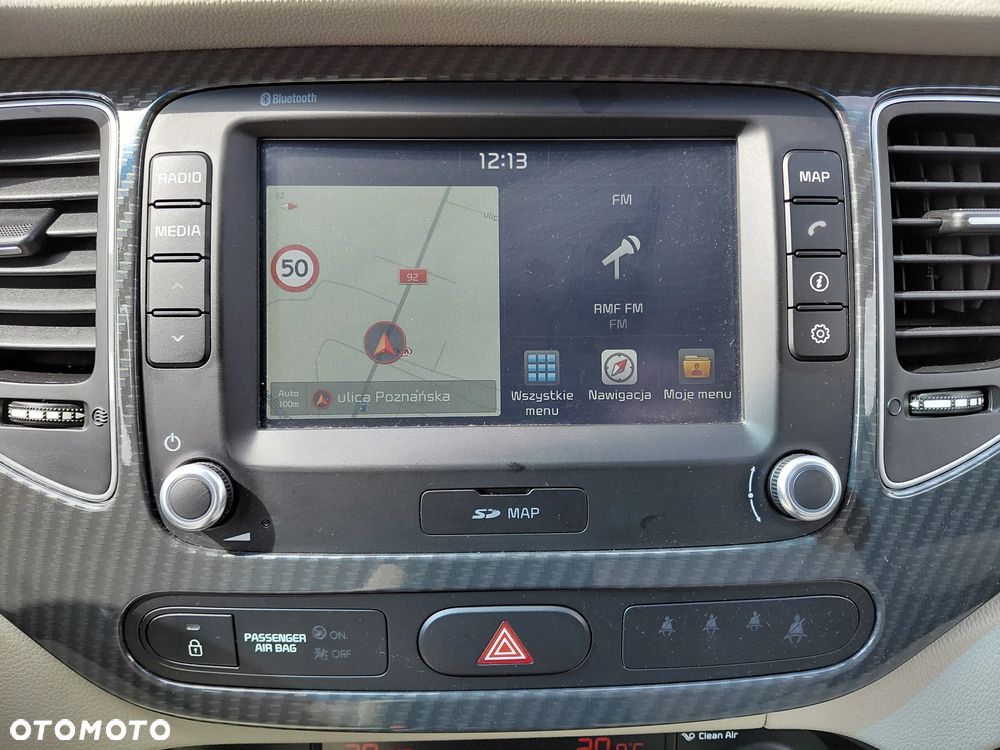 Kia Carens 1.7 CRDi Business Line 7DCT - 19