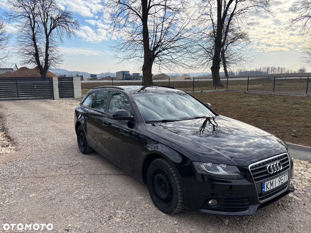 Audi A4 Avant 2.0 TDI - 9