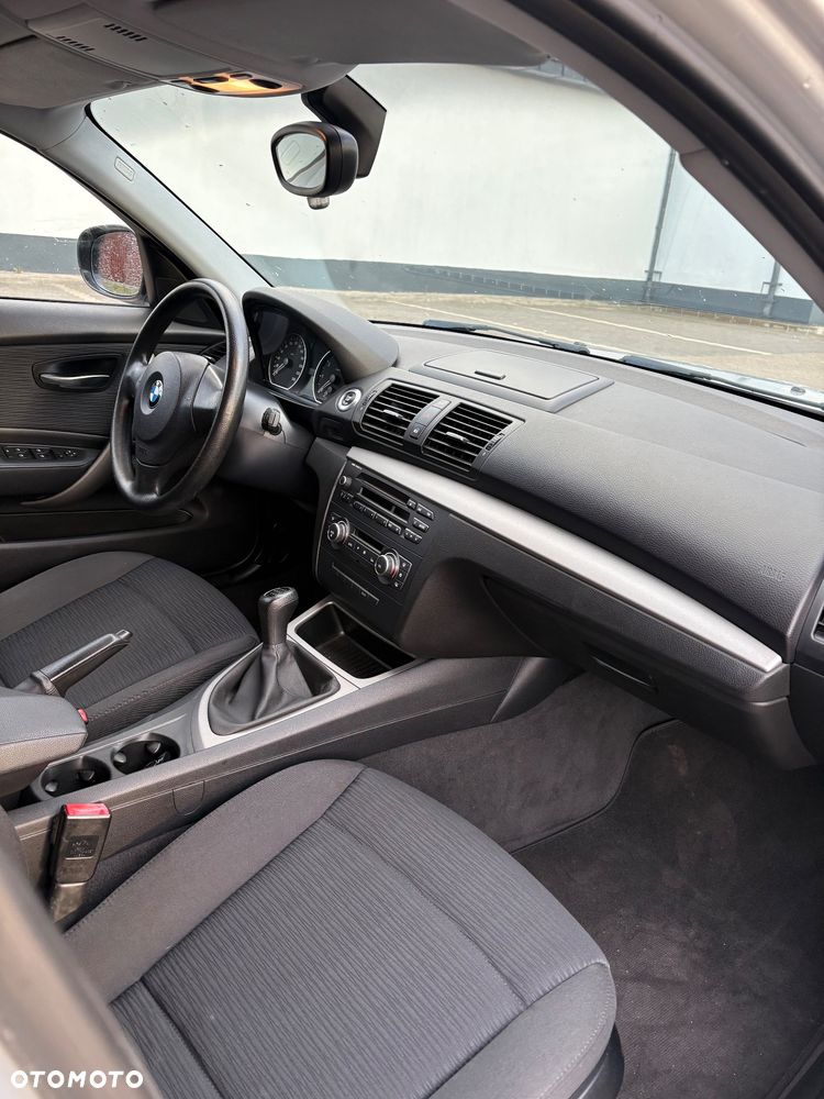 BMW Seria 1 - 16