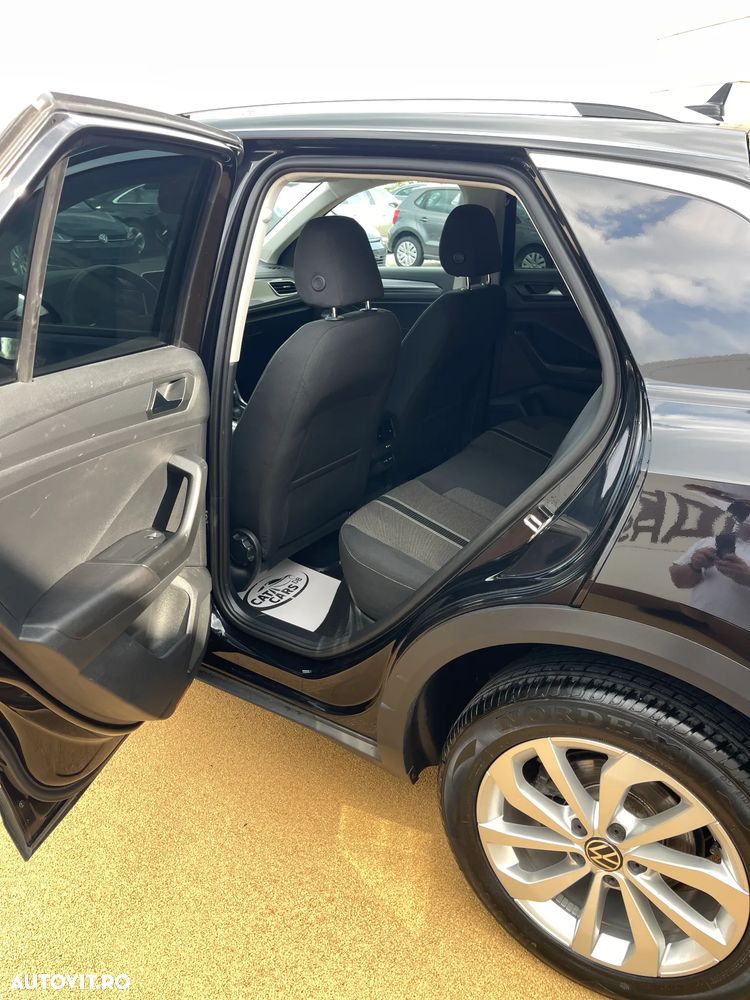 Volkswagen T-Roc 2.0 TDI SCR 4MOTION DSG ACTIVE - 26