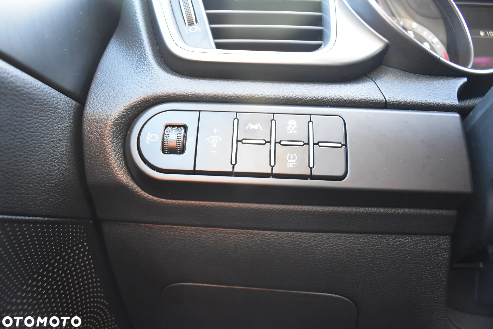 Kia Ceed 1.0 T-GDI S - 25