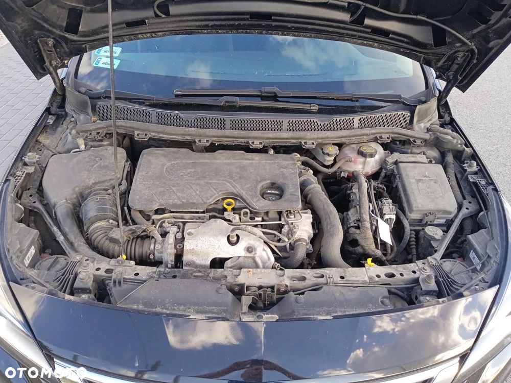 Opel Astra 1.6 CDTI Enjoy S&S - 27