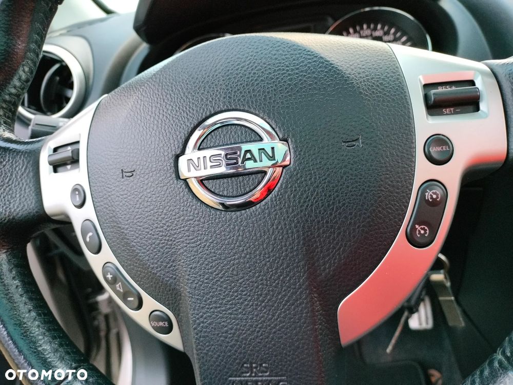 Nissan Qashqai 2.0 Acenta Pack - 30