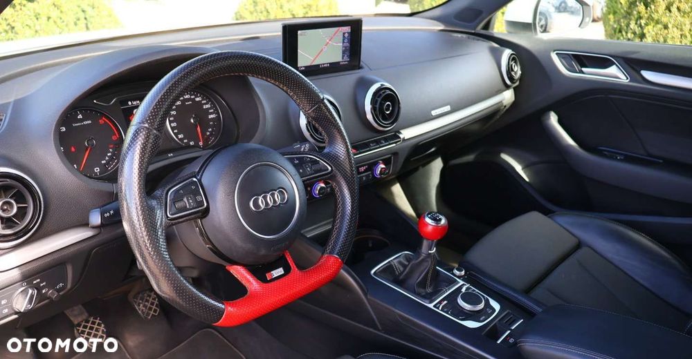 Audi A3 Sportback - 12
