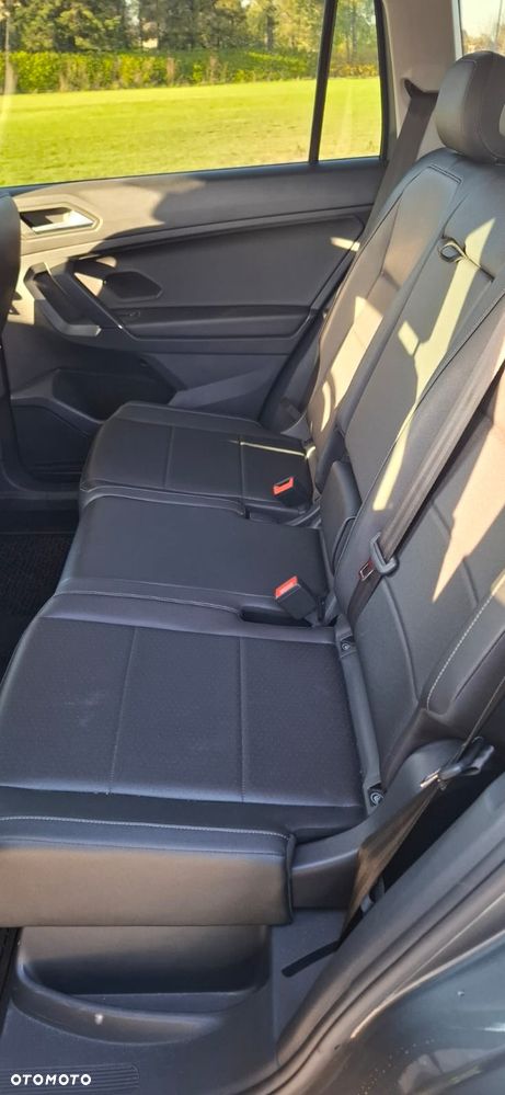 Volkswagen Tiguan Allspace 2.0 TSI 4Mot Highline DSG - 9