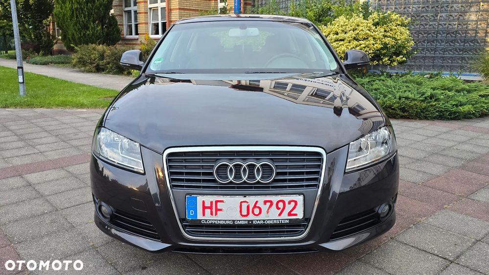 Audi A3 Sportback - 3