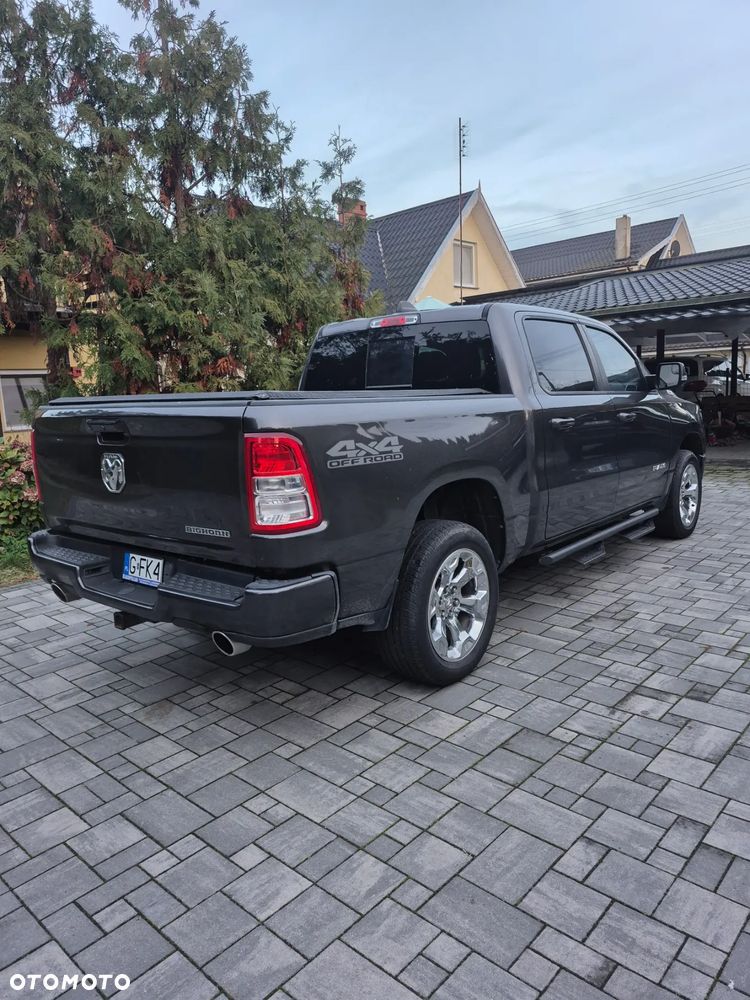 RAM 1500 Crew Cab Sport - 7