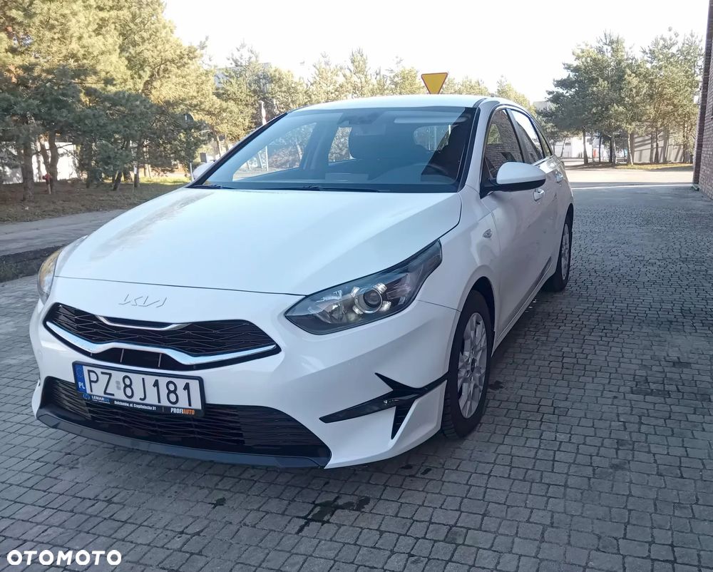 Kia Ceed 1.5 T-GDI L - 6