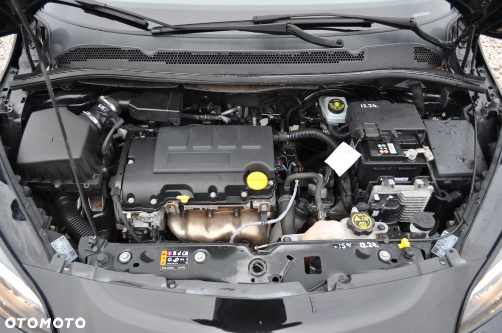 Opel Corsa 1.4 Color Edition - 32